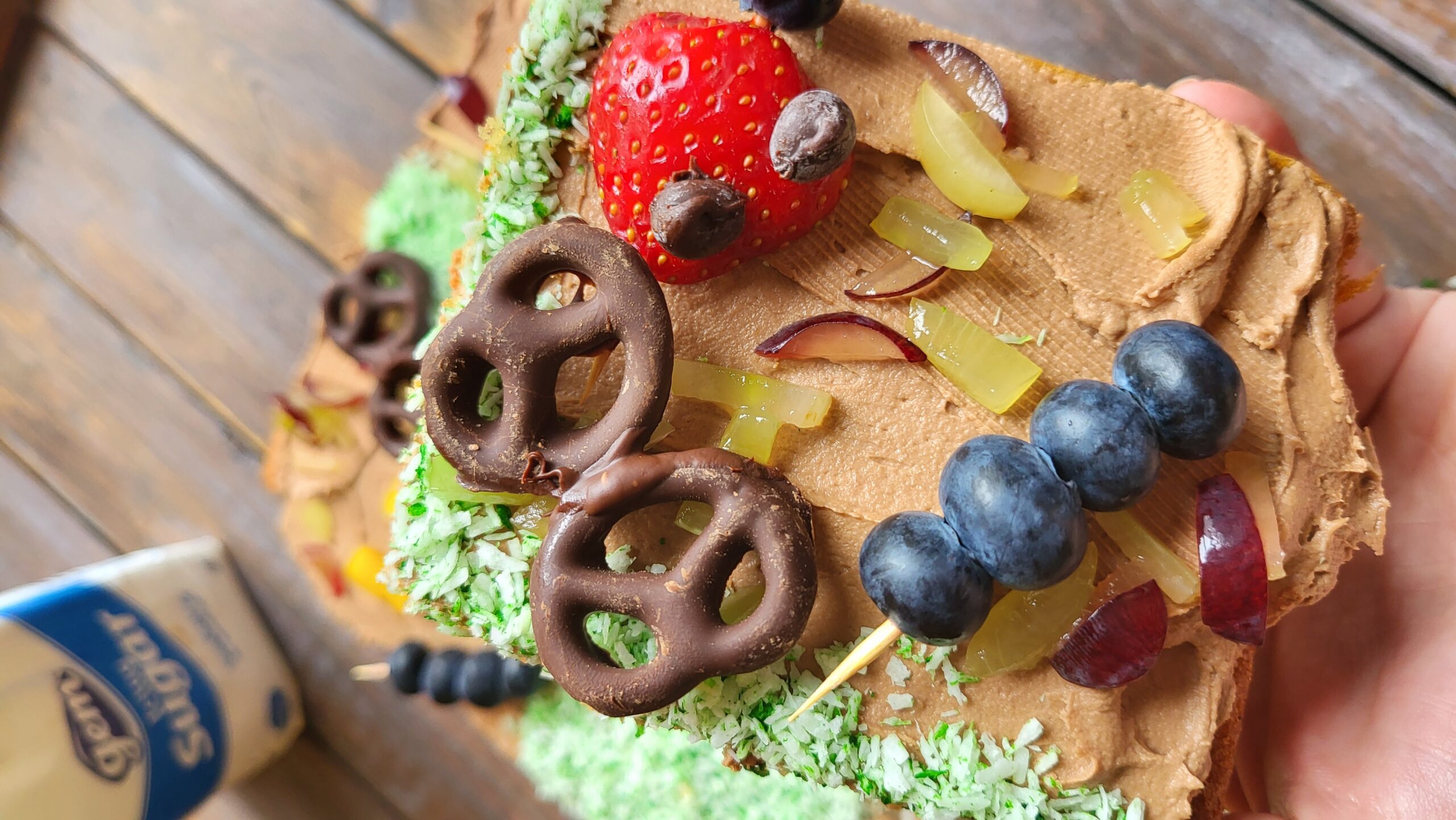 Grow a garden Cake