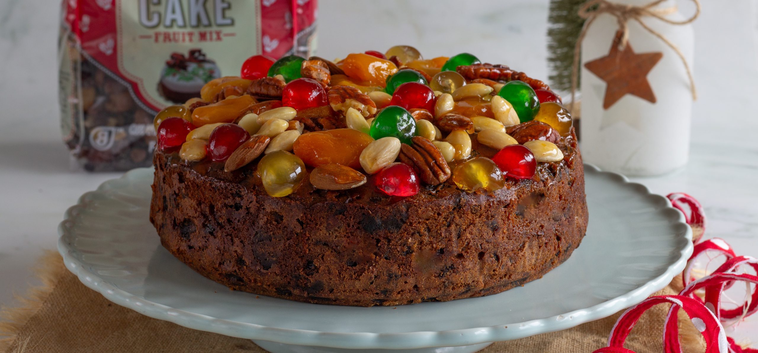 Mulled Wine Christmas Cake